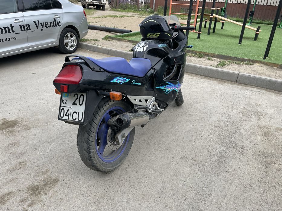 Продам мотоцикл 750 катана