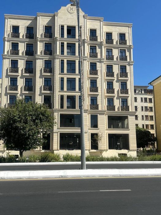 3 xonalik kvartira sotiladi europe domdan