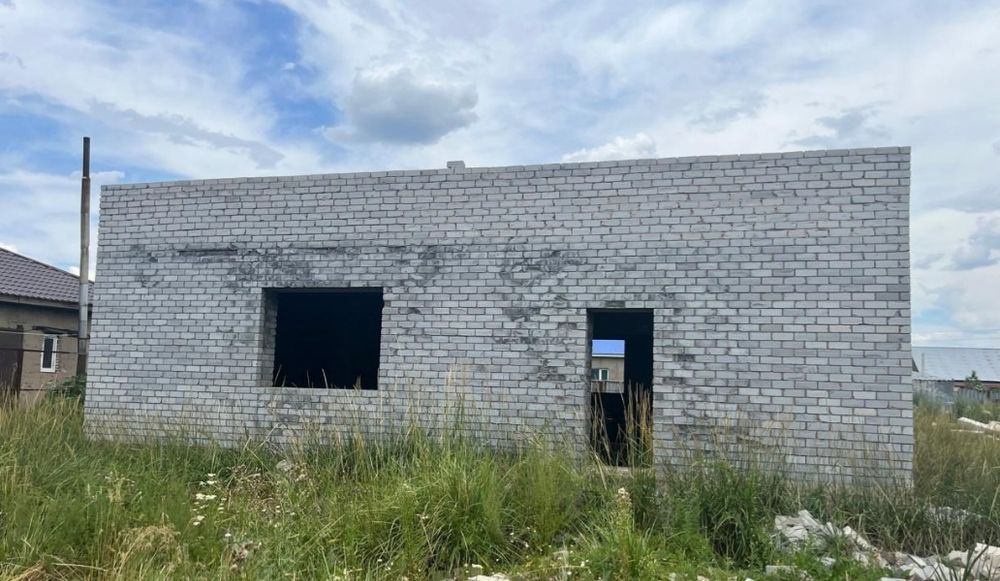 Продаю недостроенный Дом Уркер