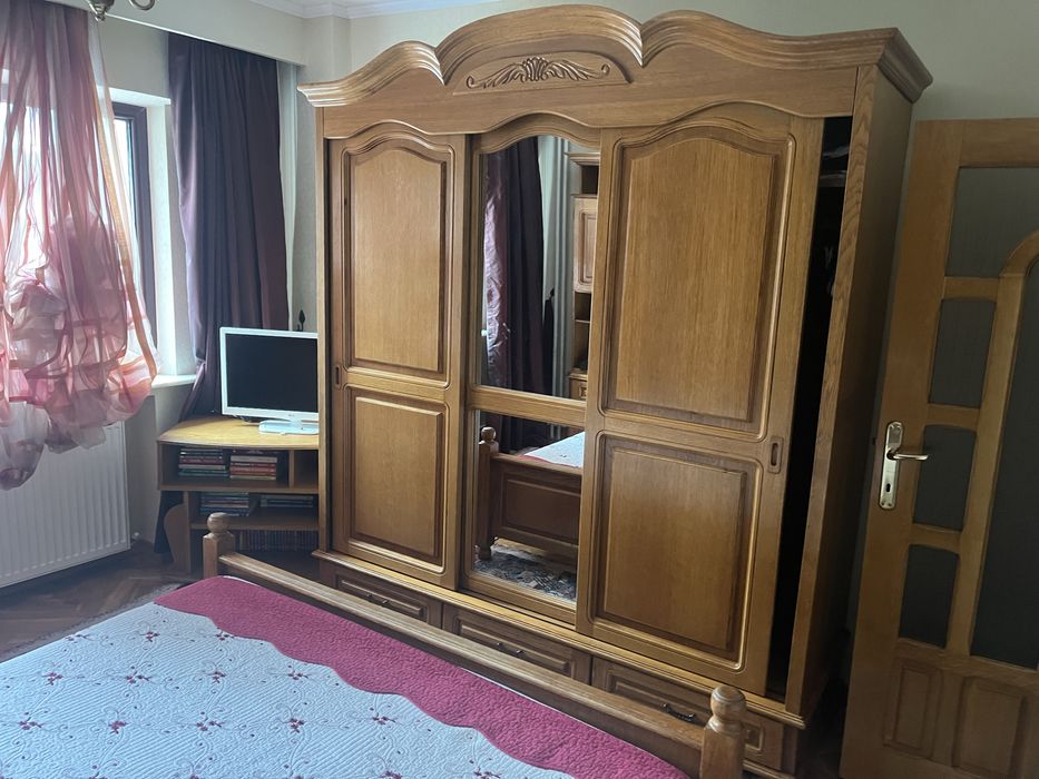 Inchiriez apartament 3cam.  Botosani   zona  Hotel Rapsodia