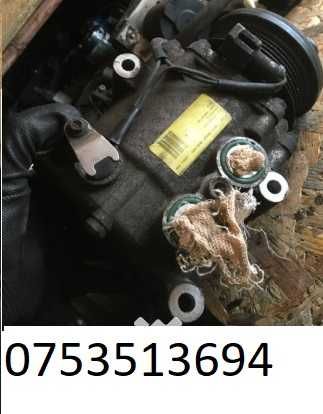 Compresor A/C aer conditionat FORD Focus