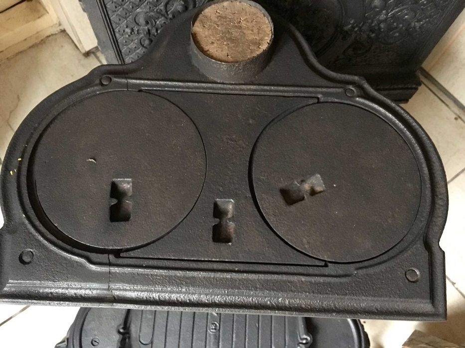 Soba, semineu foarte vechi