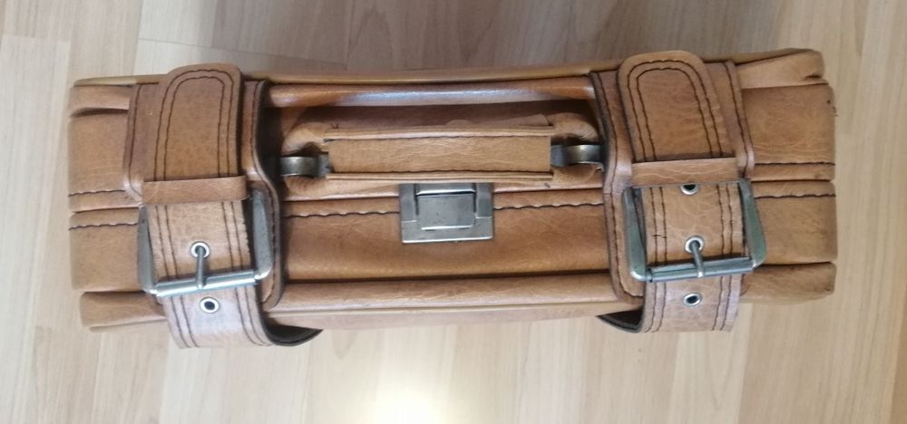 3 броя ретро куфара:2 винтидж от мукава, от соца+ 1 от изк. кожа