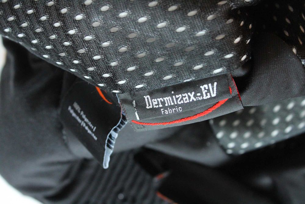 KJUS Sequence Dermizax Primaloft pants - мъжки ски панталон, р-р 50(М)