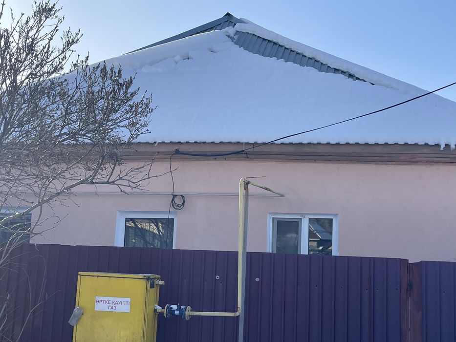 Продам дом район детского мира