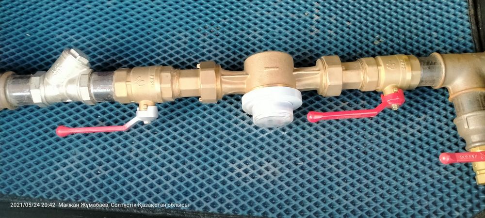 Срочно продам водяной счётчик в сборе