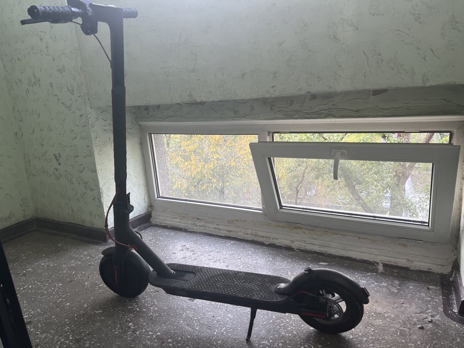 Электро самокат XIAOMI Mijia M365 black