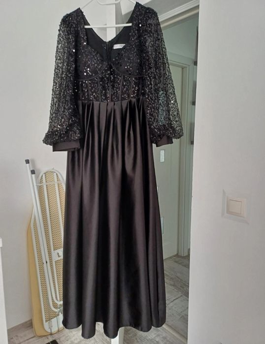 Rochie eleganta neagra