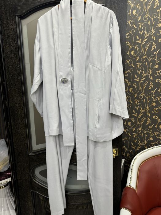 Продам костюм дизайнер shakerbay