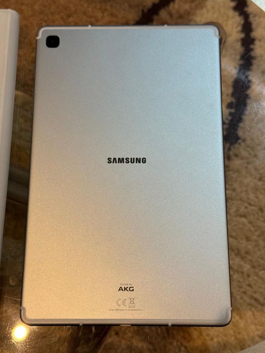Vand Samsung Galaxy Tab S6 Lite (2022 Edition) - 128GB, stare impecabilă + S Pen + Husa