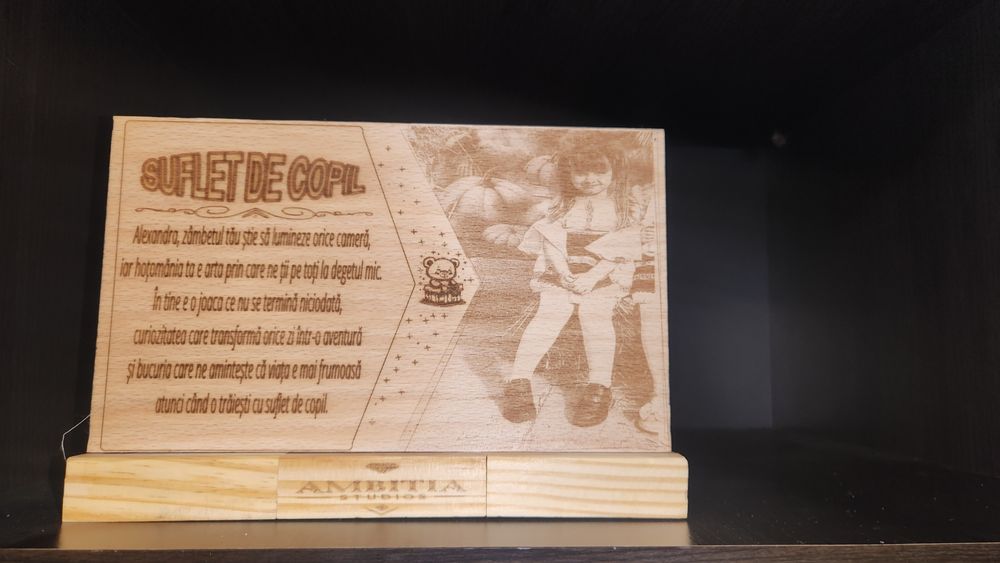 Cadou personalizat - Placheta personalizata cu poza si mesaj pe lemn