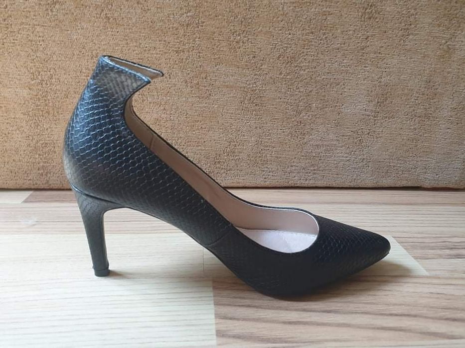 Дамски елегантни обувки на ток Lost Ink