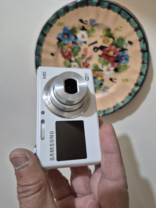Compact digital dual lcd pt selfie Samsung  DV 150F