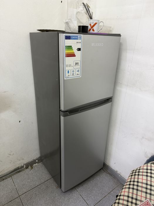 Холодильник не большой