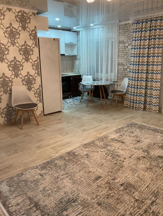 Сдам 3 комнату квартиру