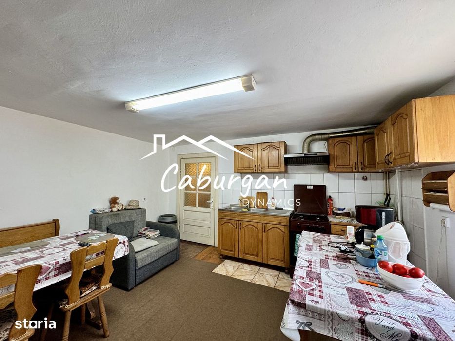 Casa cu 3 camere, 112mp utili, 516mp teren, garaj, Rasinari