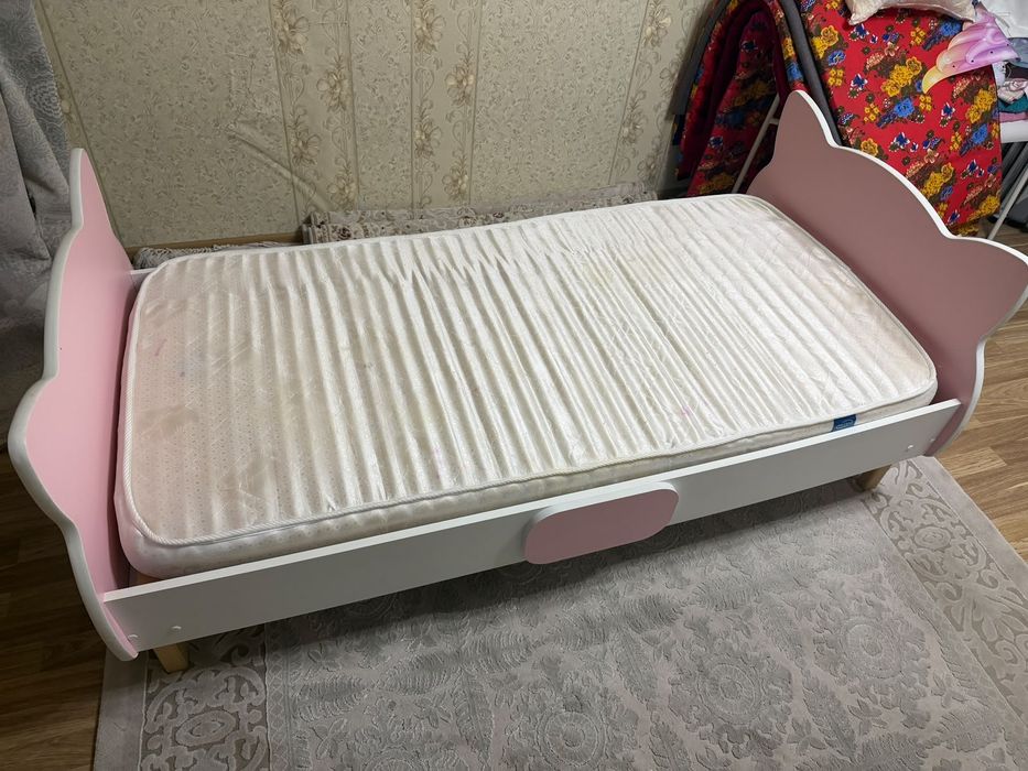 Продам кровать в отличном