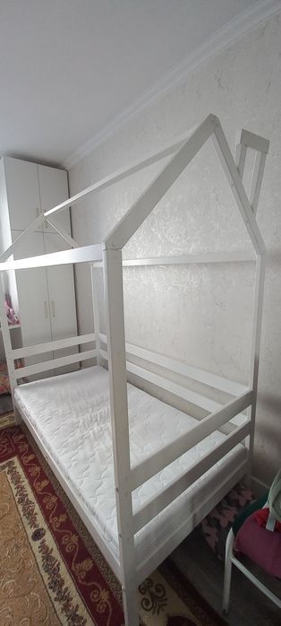 Срочно недорого детская кровать