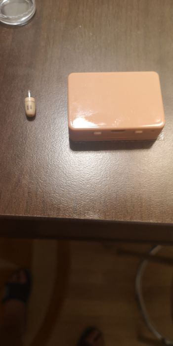 Vand cutiuta Gsm cu casca japoneza MC 2500 de culoarea pielii