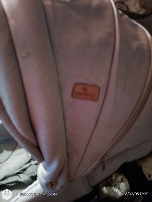 Продавам количка lorelli