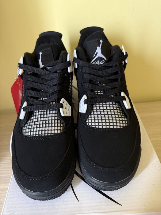 Jordan 4 White Thunder marimea 39, 41, 42, 43, 45, 46