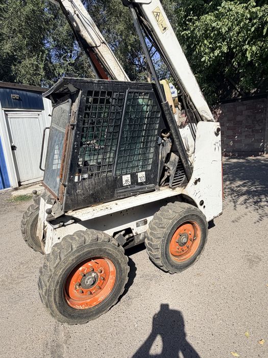 Бобкат 763Н мини погрузчик