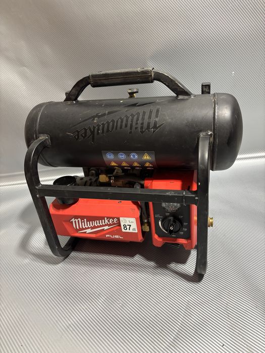 Compresor milwaukee M18 FAC