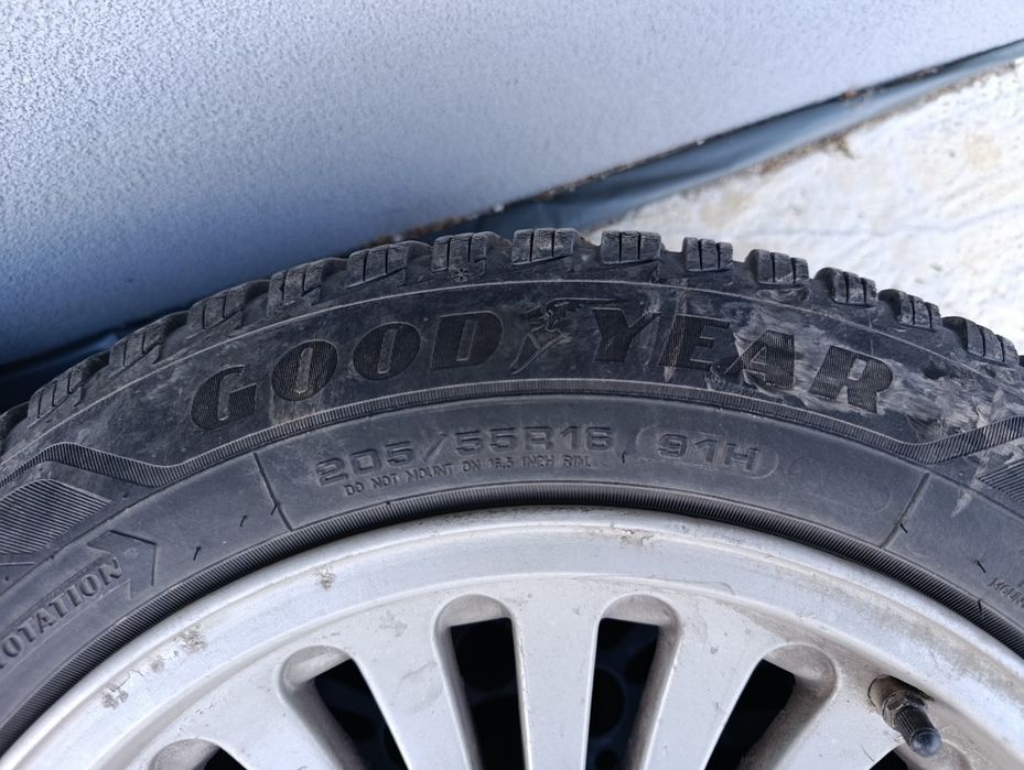 Зимни гуми GoodYear 16 цола