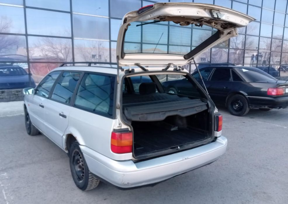 Volkswagen Passat B4 универсал, 2.0, МКПП