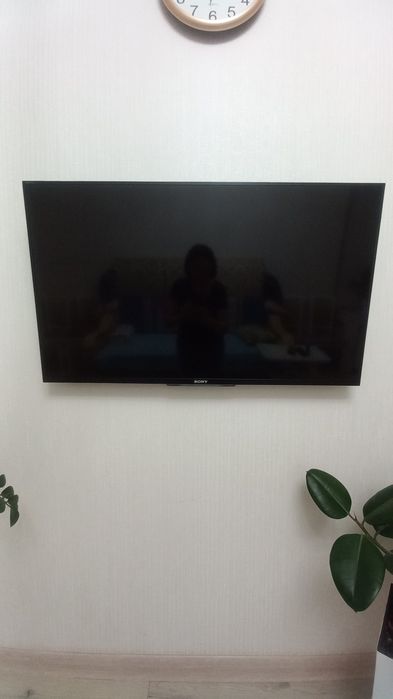 Телевизор рабочий, хорошо показывает. .