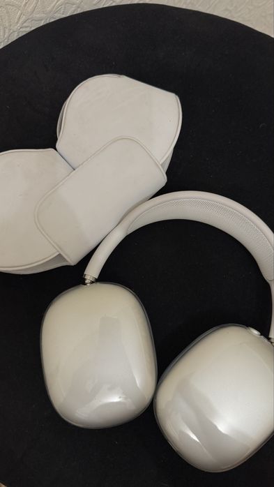 AirPods Max  б/у
