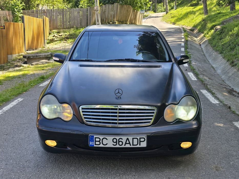 Mercedes-Benz C220 CDI Automat  • 2.2 Diesel • Acte la zi
