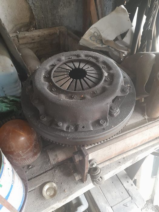 Продам маховик на двигатель