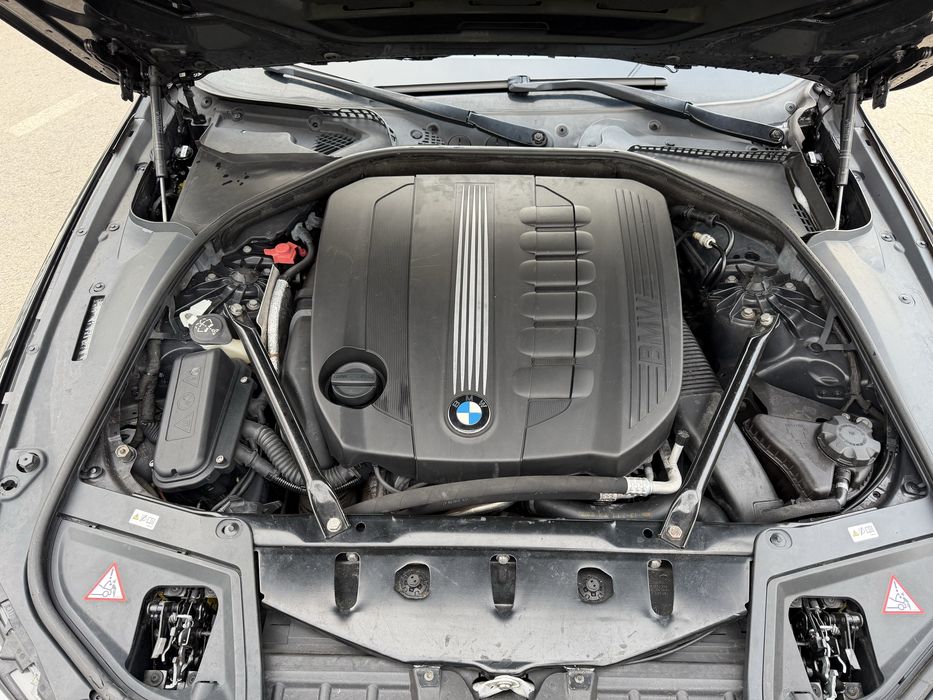 BMW  F10    M- Пакет