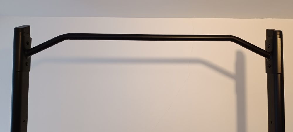 Rack 500 Domyos cu bara de tractiuni