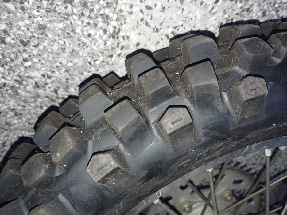 Капли с нови гуми за kawasaki kx250, suzuki rmz 250