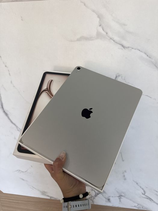 iPad Air 13-inch M3 256gb wifi Noua Desigilata