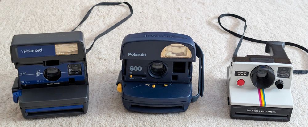 Vand 3 x Polaroid etc, 120 RONi