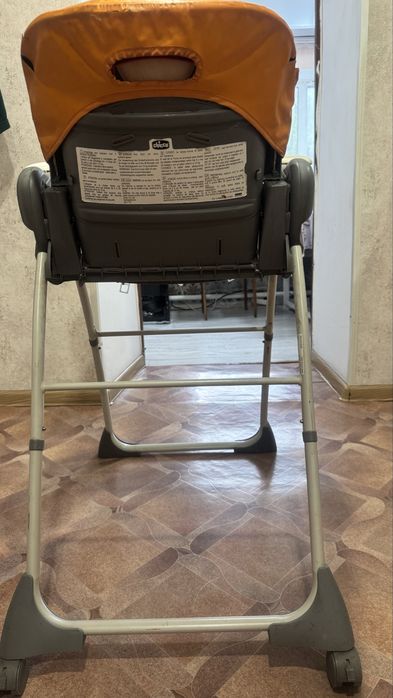 Продам детский стул