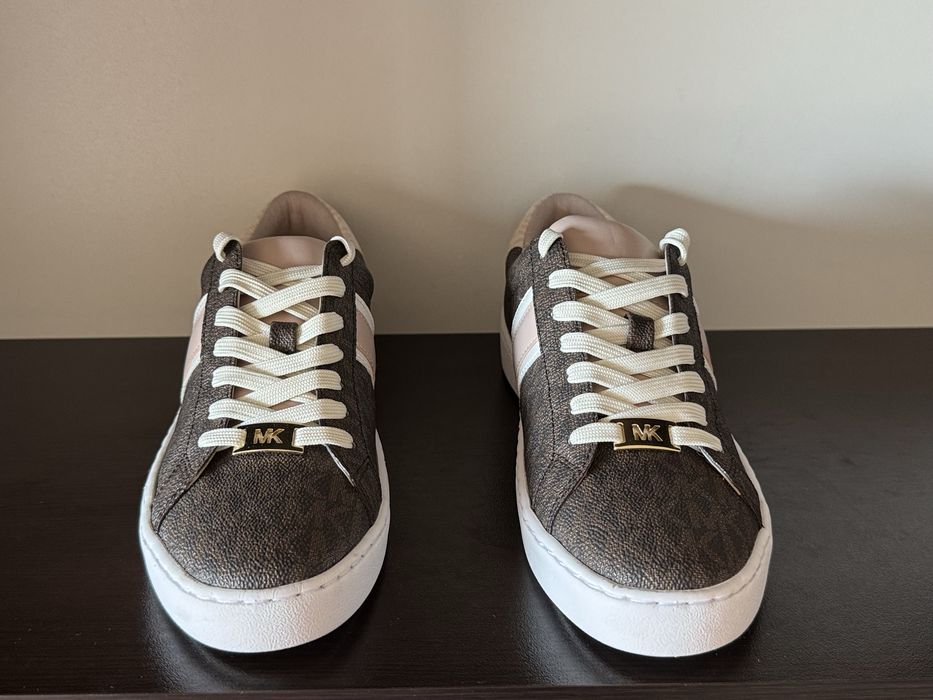 Michael Kors Stripe Lace Up 38номер 24см Стелка Нови с Кутия