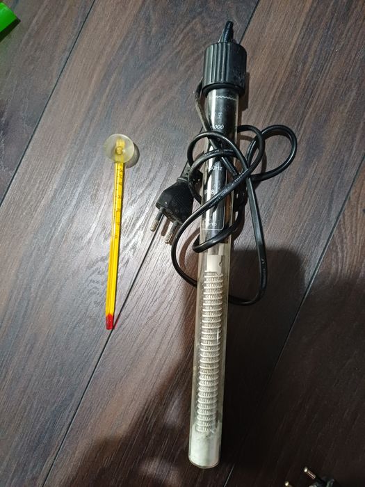 Vand set accesorii pentru acvariu