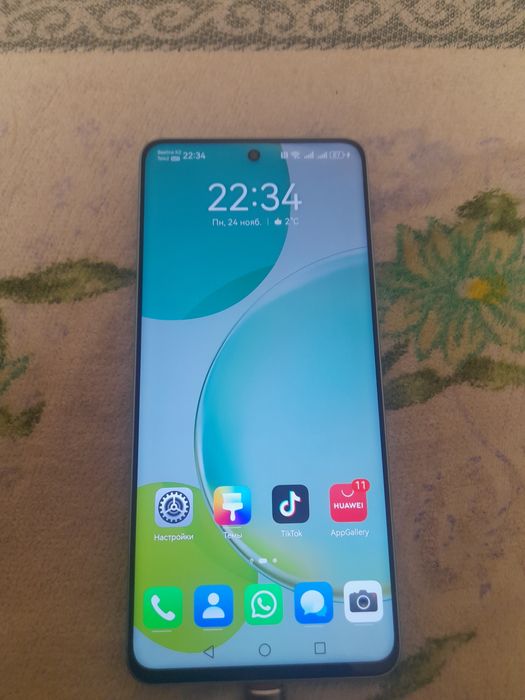 Продам телефон редми