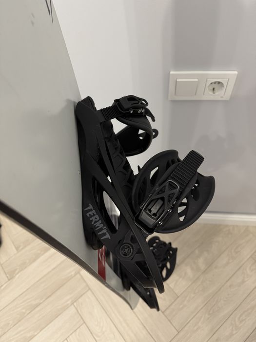 Сноуборд Head 147см с креплениями Termit