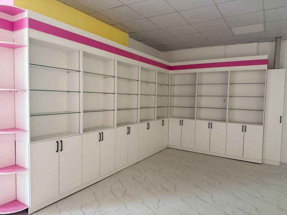 Шкафтар мен сөрелер