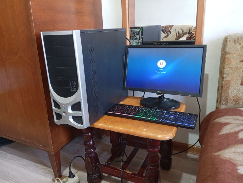 Продаётся компьютер