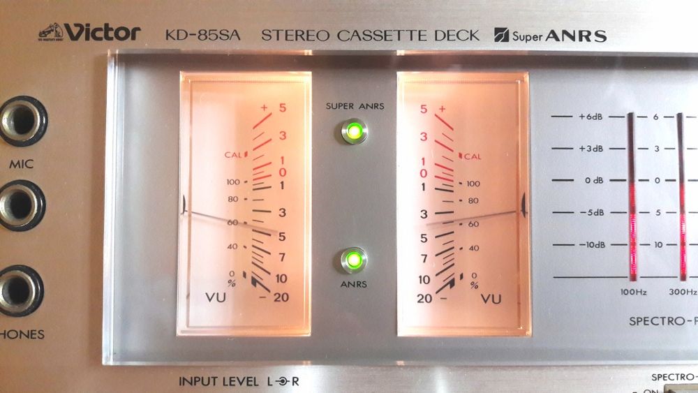 Кассетная дека Victor KD-85SA