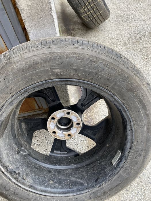 Летни гуми Bridgestone 215/60/17
