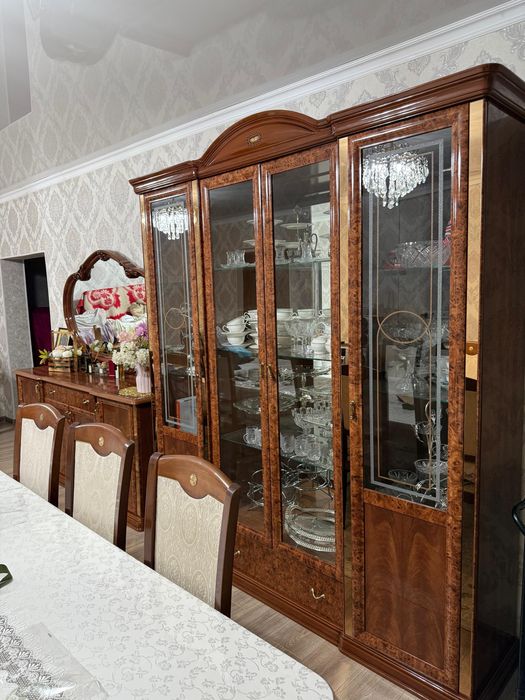 Шкаф для хола, в отличном состоянии