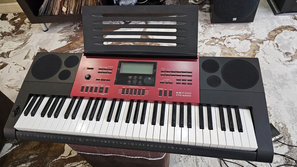 Синтезатор Casio CTK-6250