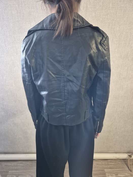 Отдам вещи женские